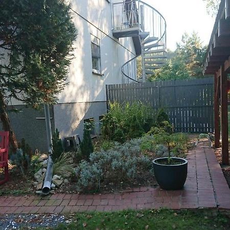 Klimatisiertes Ferienapartment An Der Stadtgrenze Von Berlin Gosen المظهر الخارجي الصورة