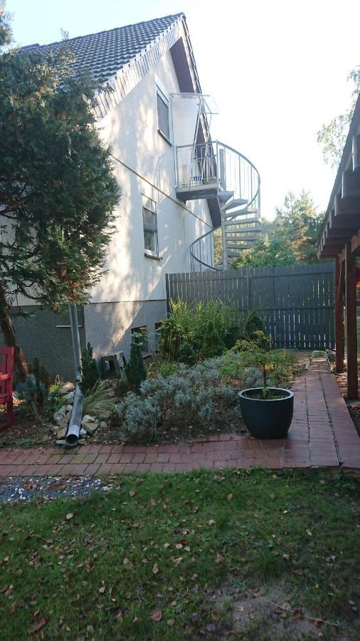 Klimatisiertes Ferienapartment An Der Stadtgrenze Von Berlin Gosen المظهر الخارجي الصورة